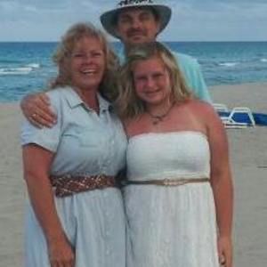 Meet your Posher, Monica